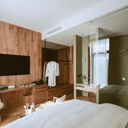 Laf Boutique * צ'ארזיקובי