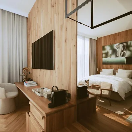 Laf Boutique צ'ארזיקובי