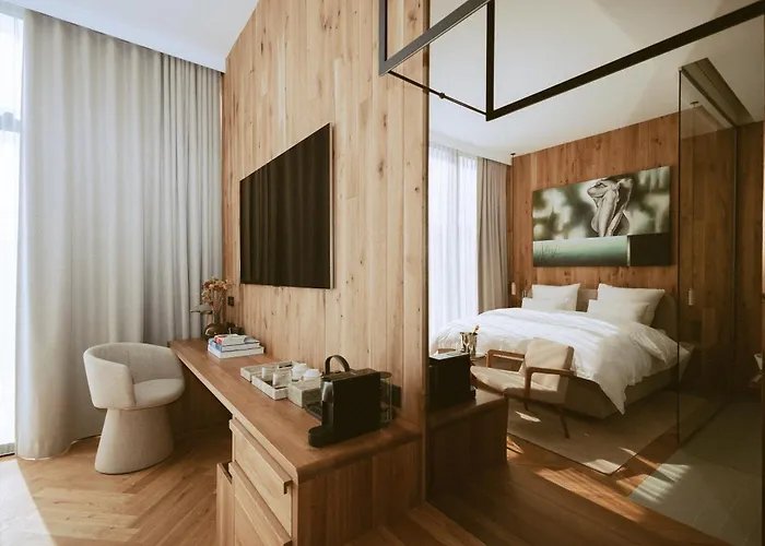 Laf Boutique ハジコビ